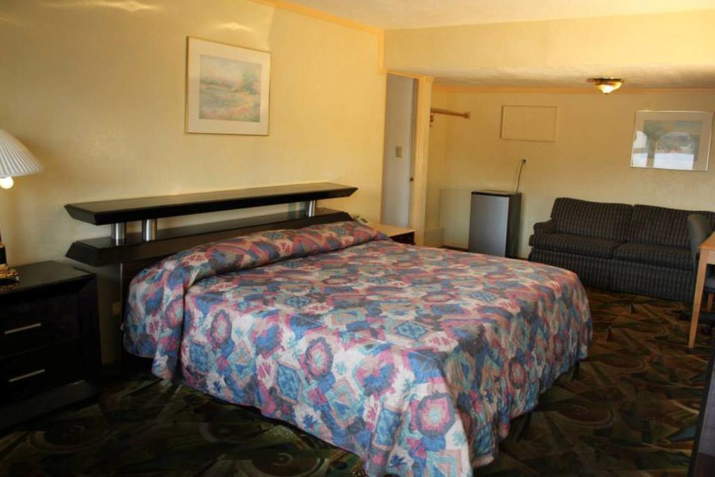 Presidential Inn And Suites Lyons 외부 사진
